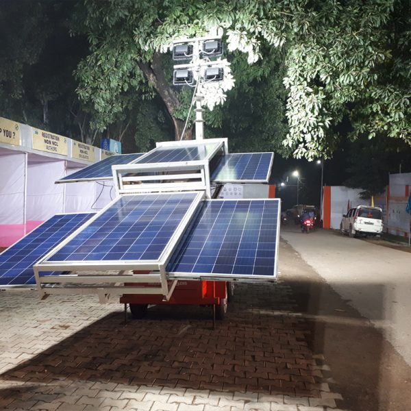 Solar Mobile Tower Light1